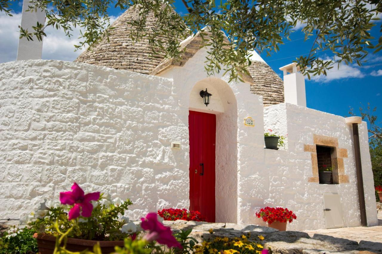 הוילה לוקורוטונדו I Trulli Degli Ulivi מראה חיצוני תמונה