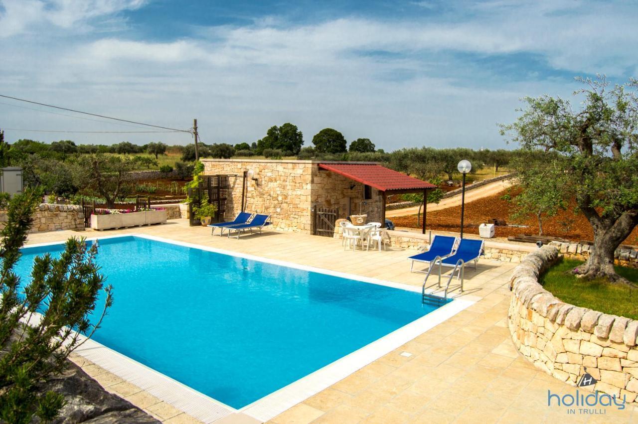 הוילה לוקורוטונדו I Trulli Degli Ulivi מראה חיצוני תמונה